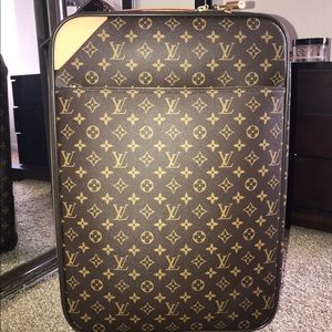 Authentic Louis Vuitton PÉGASE LÉGÈRE 55